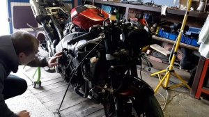 YAMAHA  R-1 . 2011 г .  Запуск после  Ремонта  ГБЦ .