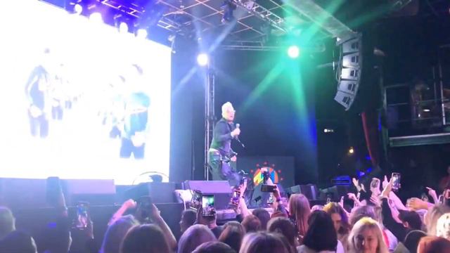 Евгений Холмский TURBOMODA "Турболюбовь" смотреть онлайн