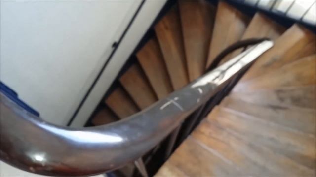 Франция. Вариант квартиры в Париже за 33 евро в сутки. смотреть онлайн