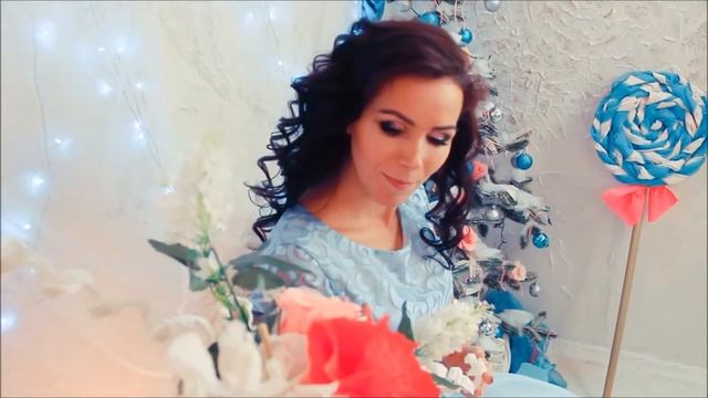 Новогодние фотосессии 2018 Прическа и макияж Фотозона Новогодний декор смотреть онлайн