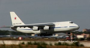 Редко увидишь!!! Загруженный Ан-124-100 RF-82041 посадка конвейером при ветре с порывами до 11 м/с