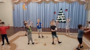 Танец пингвинов. Старшя группа.