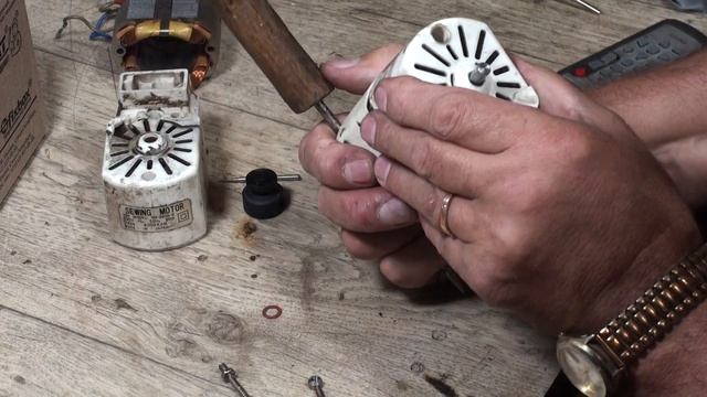 Востанавливаю электродвигатель YDK.