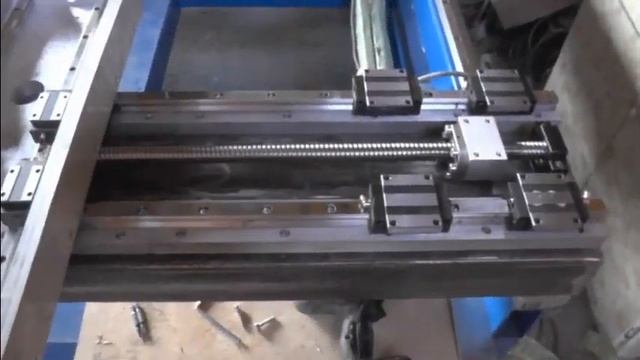 Станок 1600х1600х250 мм на винтах. смотреть онлайн