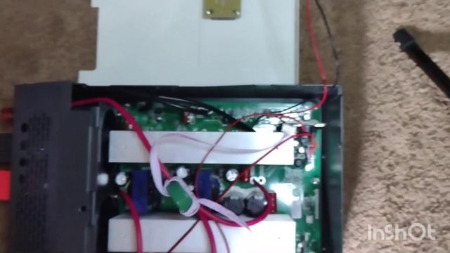 Eco Worthy 1500 Watt Hybrid 24v Pure Sine Wave Inverter Face Plate Removal All In One Inverter смотреть онлайн