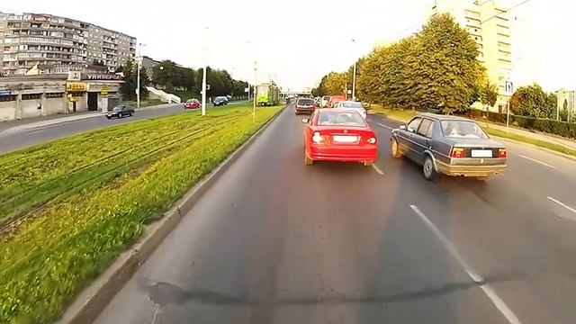 Женщина за рулем, выезд со второстепенной 2. смотреть онлайн