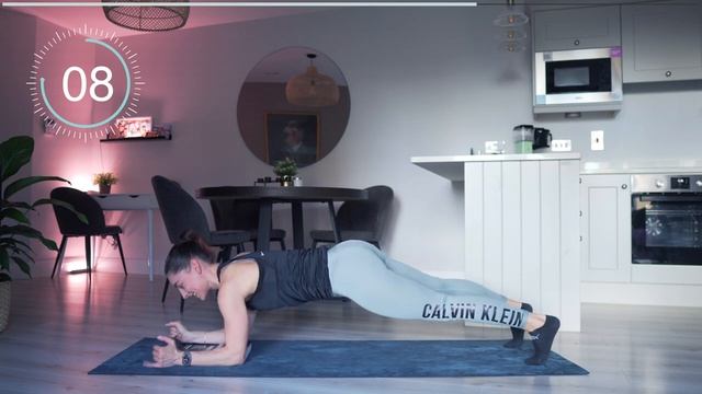 sanftes RückenTraining am Boden optional mit Gewicht (Buch) + Stretching | für Anfänger | смотреть онлайн