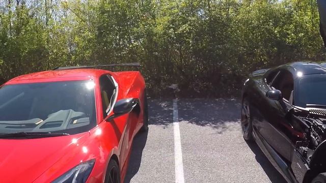 COCKY Dodge VIPER DESTROYED by New C8 Mid Engine Corvette! *INSANE STREET RACE* смотреть онлайн