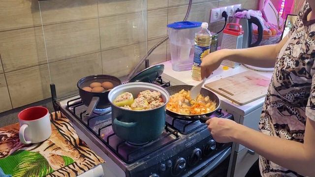 СУПЕР УБОРКА И ГОТОВКА? КАК ОТМЫТЬ ЖИР И ГРЯЗЬ?! Будни мамы??? Нужен ваш совет? смотреть онлайн