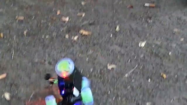 брейк данс светящиеся Машина смотреть онлайн