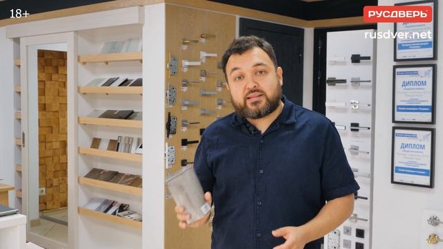 Не покупай двери с 3D  покрытием пока не посмотришь.  Ламинированные двери плюсы и минусы.