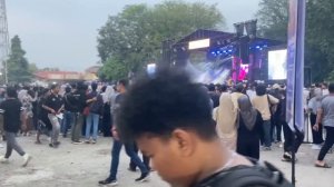 AKHIRNYA JKT48 TAMPIL DI WARAWIRIFEST PADANG! GW NONTON BARENG TIKTOKER SKIZO FAVORIT KALIAN SEMUA!