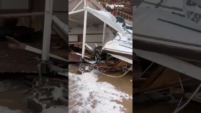 Шторм в Крыму. Орловка, Кача, пляж "Звездный берег". Последствия урагана сегодня 27 ноября 2023 Крым