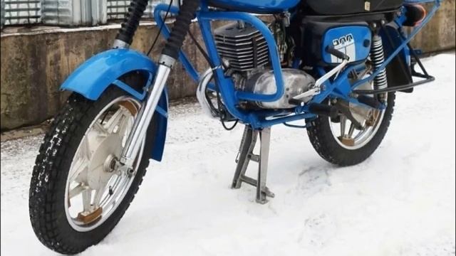 А ты его видел? Уникальный мотоцикл Восход 200 смотреть онлайн