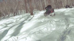 Урок экстремального катания на снегоходах