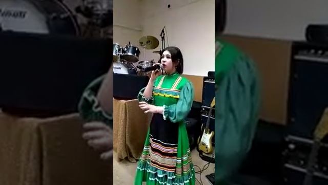 Анастасия Саввон, 17 лет, г. Ипатово, "Ой, то не вечер" a cappella смотреть онлайн