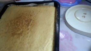 Бисквитный торт с масляным кремом. Простой в приготовлении бисквит.
