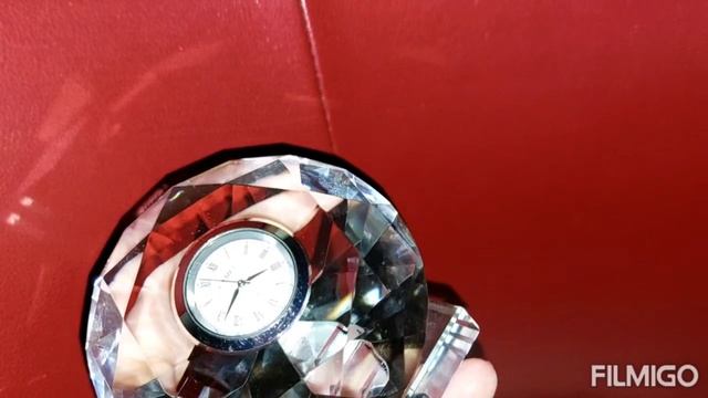 Демонстрация шикарных Часов "Алмаз" CAMRY QUARTZ на подставке 3D огранка. Кварцевые, бесшумный ход смотреть онлайн