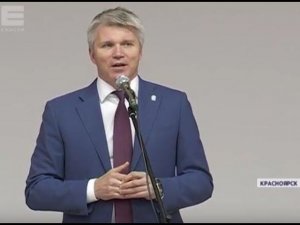 Павел Колобков провел урок Универсиады в красноярской гимназии №13