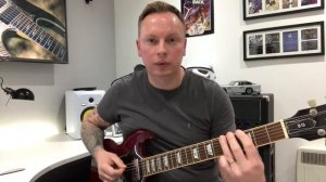 How to play Livin la vida loco guitar riff - Ricky Martin