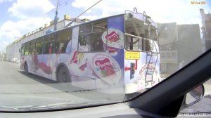 Троллейбус в троллейбус