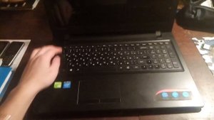 Lenovo 300 Черный экран Решение!!!