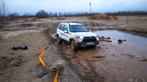 LADA NIVA TRAVEL против УАЗ Патриот АКПП. Кроссоверы они или нет?