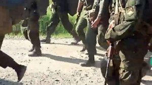 Провожала милая в дальний путь