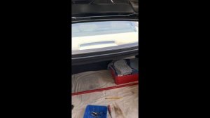Как открыть багажник на Мерседес S класс W220 кузов без ключа.