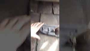 Джили  МК как крепится накладка противотуманки и противотуманка.