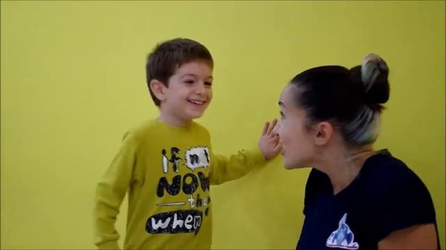 Новая группа. Первые занятия по актерскому мастерству и ритму смотреть онлайн