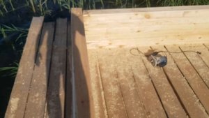 БАНЯ НА ВОДЕ, КАК СВАРИТЬ КАРКАС И ЗАКРЕПИТЬ БРУС ПО КРАЯМ (часть 6)