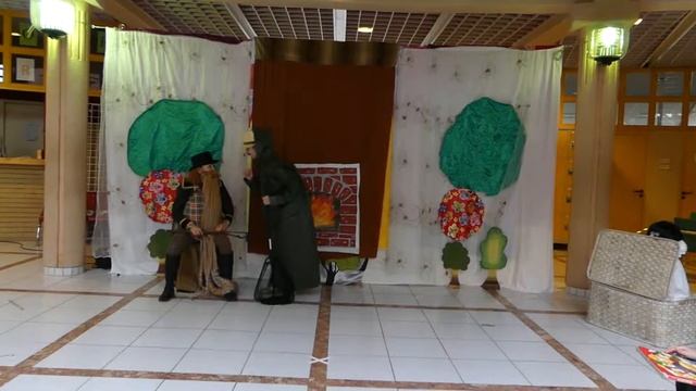 Карабас и Дуремар. Спектакль "Буратино" смотреть онлайн