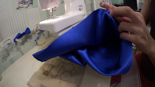 Как сшить шелковую майку в бельевом стиле смотреть онлайн