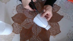 Мастер-класс. Цветы из пластиковых бутылок! Просто и красиво!!!