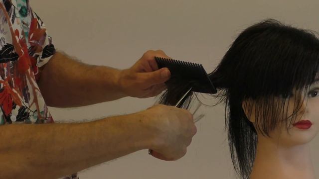 Короткая стрижка. Урок. Контраст длин и текстур. смотреть онлайн