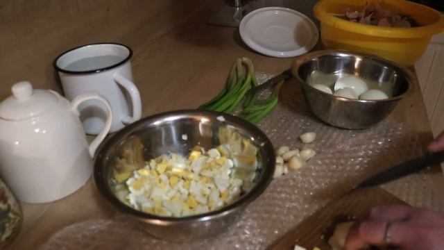 Самая холодная ночь. Кормушка для птиц. смотреть онлайн