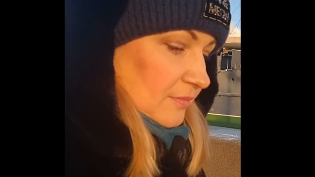 Геммолог рассказывает: Что такое грозовая шпинель, инвестиционные камни, сапфир падпараджа смотреть онлайн