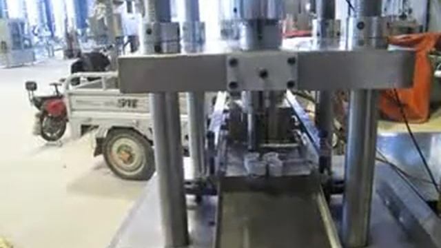 ?Лабораторный гидравлический автомат таблетпресс ЛП-18 Minipress.ru