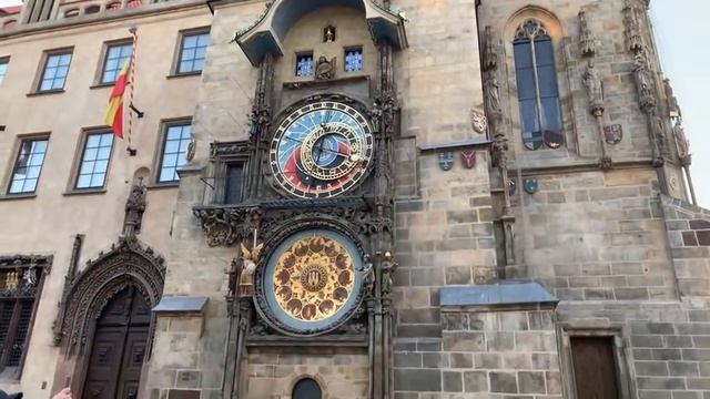 Жара нам не помеха (прогулка по Праге) смотреть онлайн