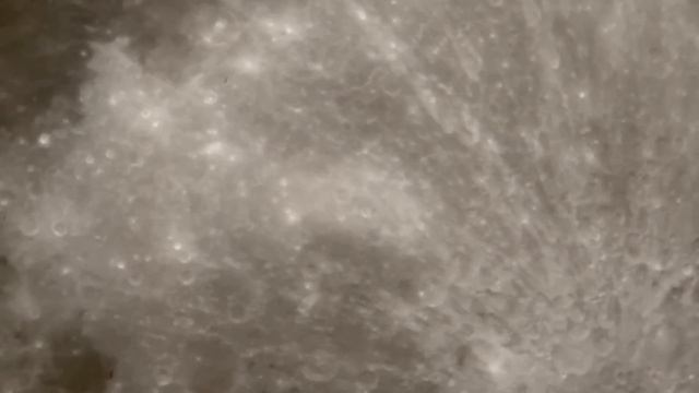 Canon T2i Moon смотреть онлайн