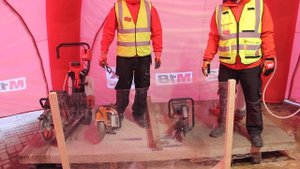 Аккумуляторная отрезная машина Milwaukee MX Fuel MXF COS350. Конференция 2022 (Сочи, 10-12 февраля)