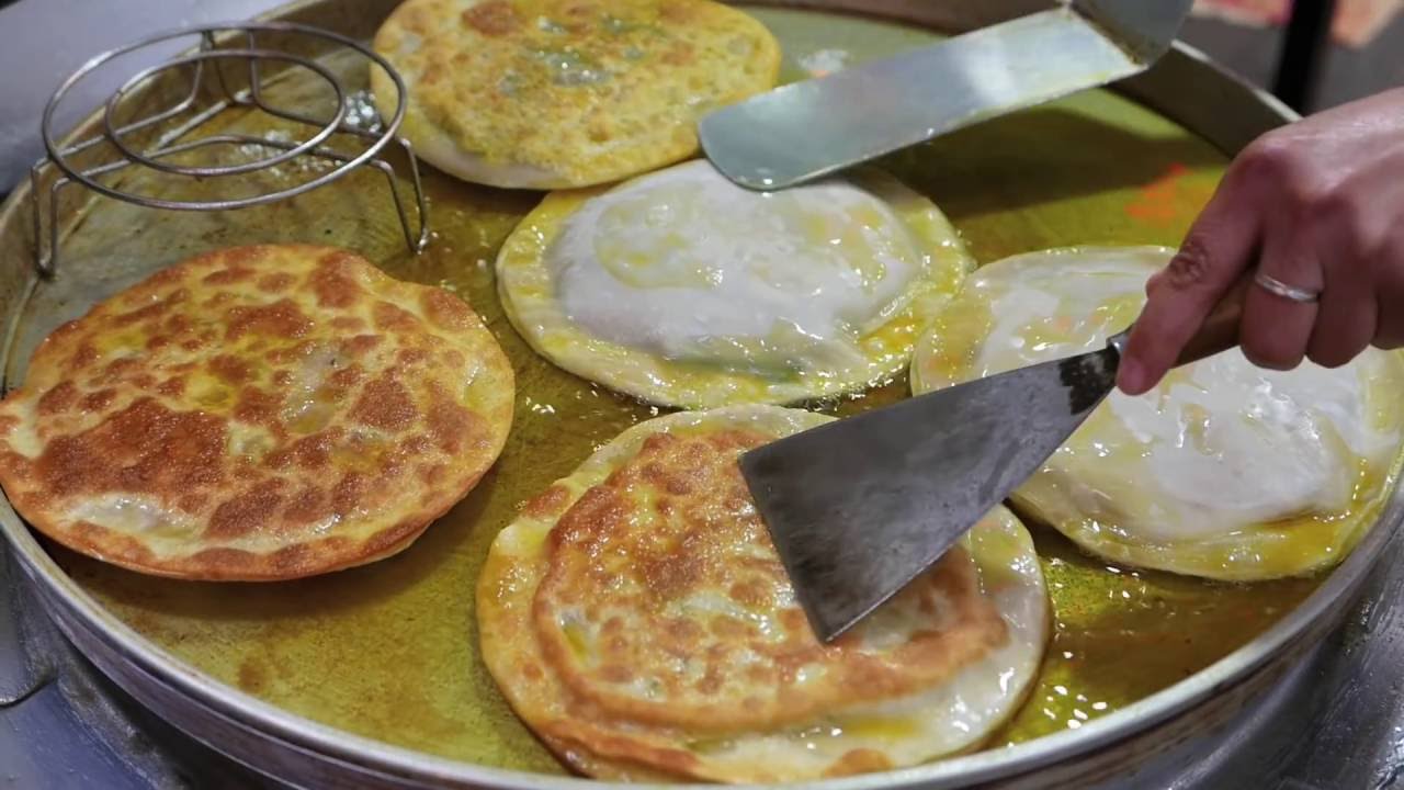 Сианьская уличная еда (Китай) – пирог с начинкой из мяса и овощей