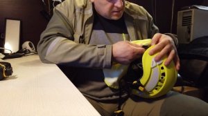 PETZL VERTEX VENT HI-VIZ