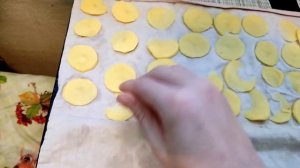 как сделать чипсы в микроволновке без масла в домашних условиях.