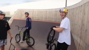 ТРЮКИ НА ВМХ КОТОРЫЕ ВЫ НЕ ВИДЕЛИ | ТИМ ВОРК