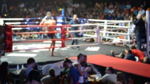 Radzhab Sefibekov vs Komkrit Sit-Phasao.4 round