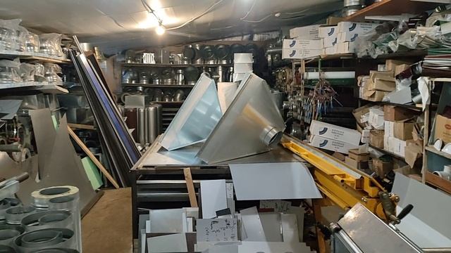 нужен вытяжной зонт,с жироуловительем?зонт вытяжной оцинкованный смотреть онлайн