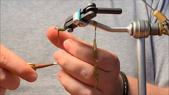 Рачок бокоплав. Gammarus Nymph смотреть онлайн