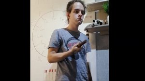 ЧТО ЗНАЧИТ ПОПАДАТЬ В НОТЫ?